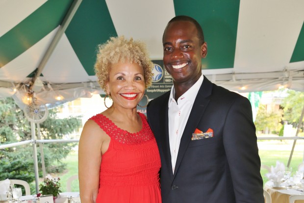 Deborah Patterson, Kelvin Carter